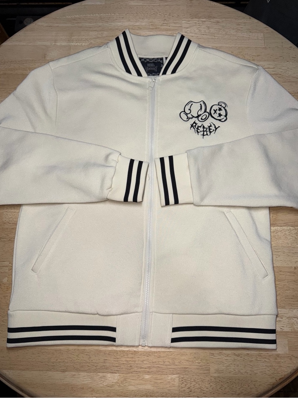 Rebel Vengeance Embroidered Bomber Jacket Cream Black Mens Medium Full Zip